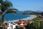 Vista a&eacute;rea da Praia de 4 ilhas em Bombinhas.