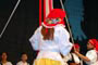 dan&ccedil;a de pau de fitas marejada