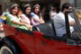 rainhas e princesas desfilando nas ruas de itaja&iacute; para promover a festa da marejada