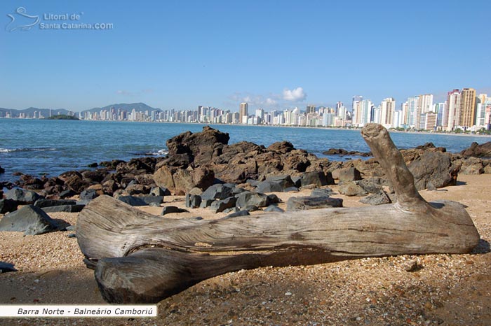 Vista da orla total de balneário camboriú.