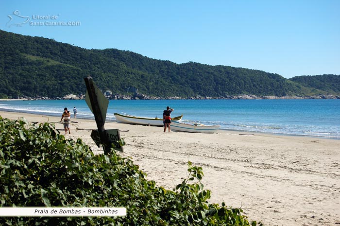 Praia de Bombas em Bombinhas.