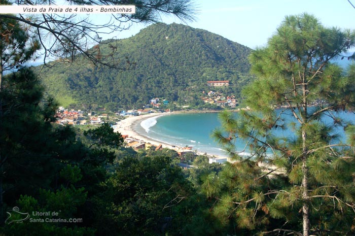 Vista linda praia quatro ilhas em Bombinhas