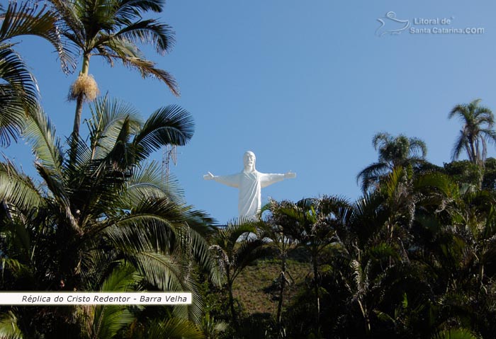 réplica do cristo redentor em barra velha