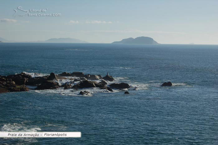 praia da armação florianopolis brasil