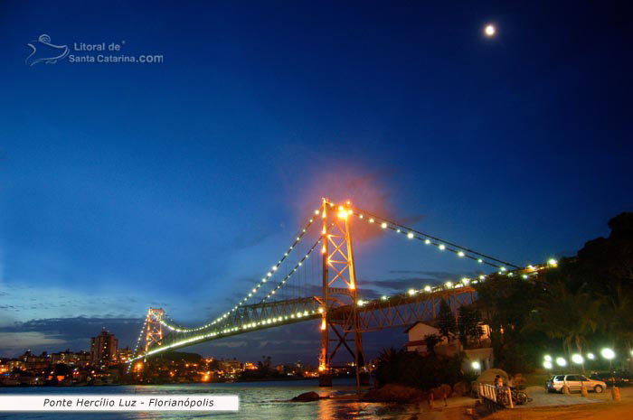 ponte hercílio luz de florianópolis, final de tarde