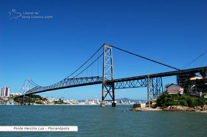 ponte hercílio luz de dia