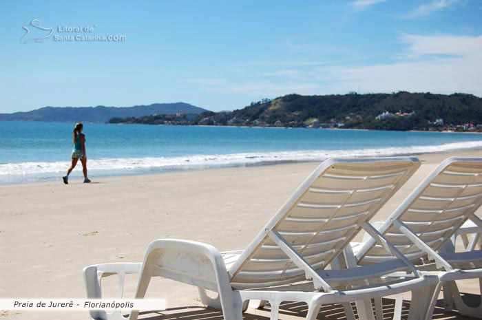 Jurerê - SC, Garota fazendo caminhada nesta linda praia de santa catarina