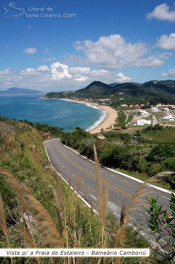 Vista da rodovia interpraias para a praia do estaleiro em Balneário Camboriú.