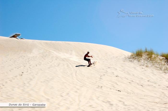 Sendboard nas dunas do siriu santa catarina