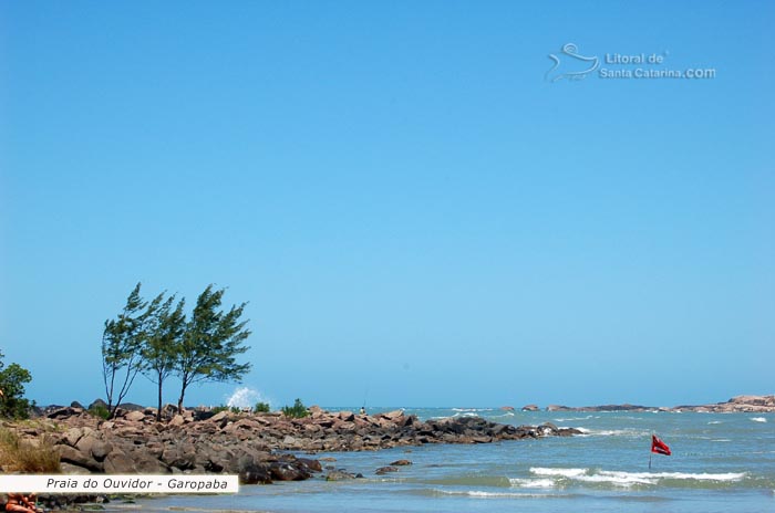 Canto esquerdo da praia do ouvidor, praia de santa catarina