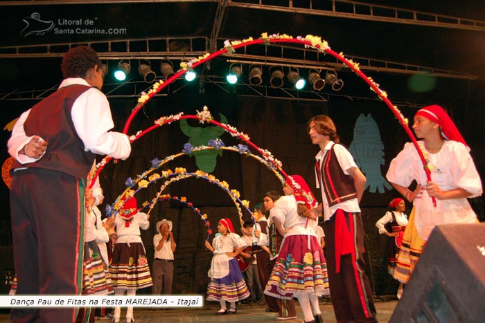 dança pau de fitas na marejada