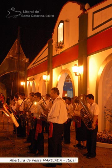 abertura da festa marejada, muita música típica