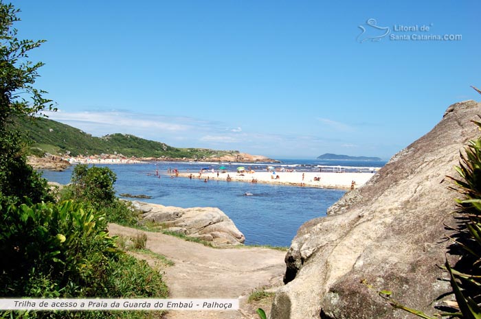 trilha de acessoa a praia da guarda do embau em palhoça sc