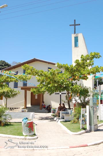 igreja matriz da praia da pinheira