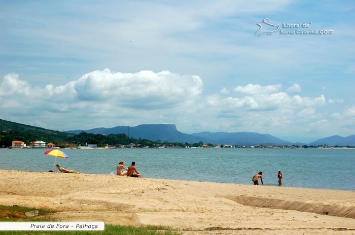 praia de fora, pessoas tomando sol