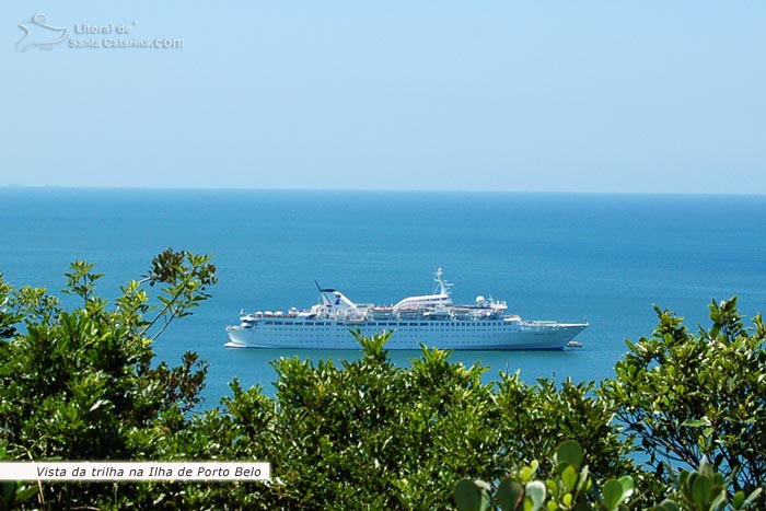 Vista da trilha da ilha de porto belo.