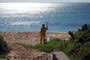 Gari limpando a praia de taquaras em Balneário camboriú.