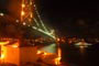 foto noturna da ponte hercílio luz