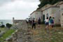 Turistas visitando a Fortaleza de ratones