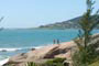 Vista da pedra para a praia do siriu