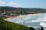 Vista da orla da praia do rosa de imbituba santa catarina