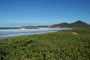 meia praia de navegantes, restinga e mar lindo