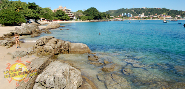 Praia da Lagoinha em Bombinhas Santa Catarina - 2° Lugar no Ranking das praias de Bombinhas