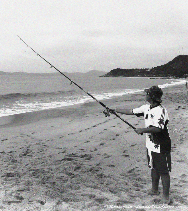 Pesca Balneário Camboriú - Foto: Ricardo Junior - LitoraldeSantaCatarina.com